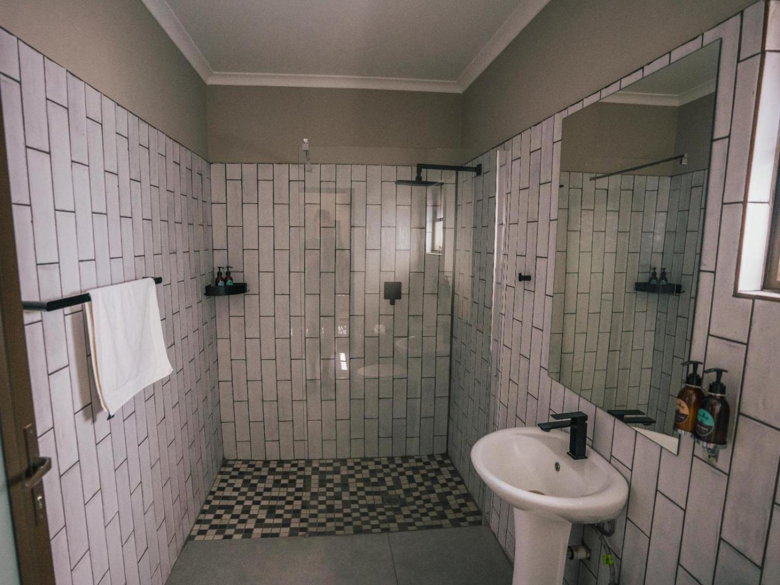 Hammerstein Lodge Room photo